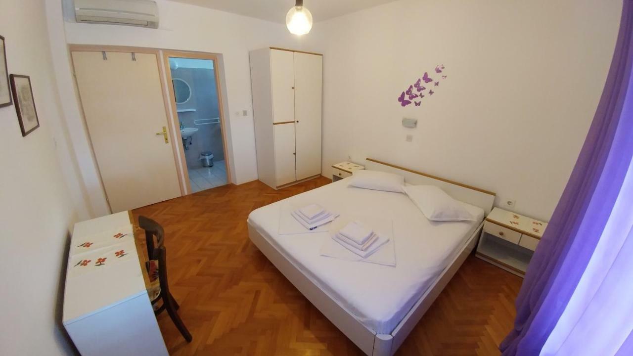 Apartments Dora Banjol Exterior photo